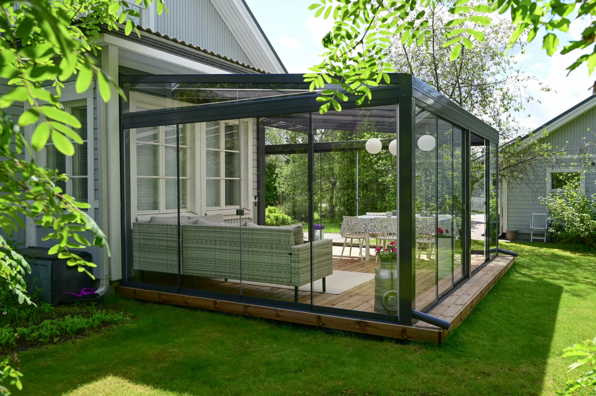 Nowoczesny taras przeszklony